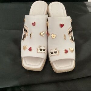 Karl Lagerfeld size 7.5 sandals